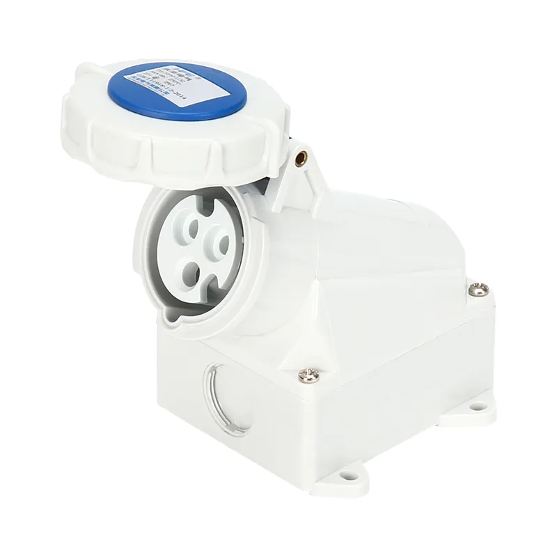 Industrieel stopcontact met 3 fasen